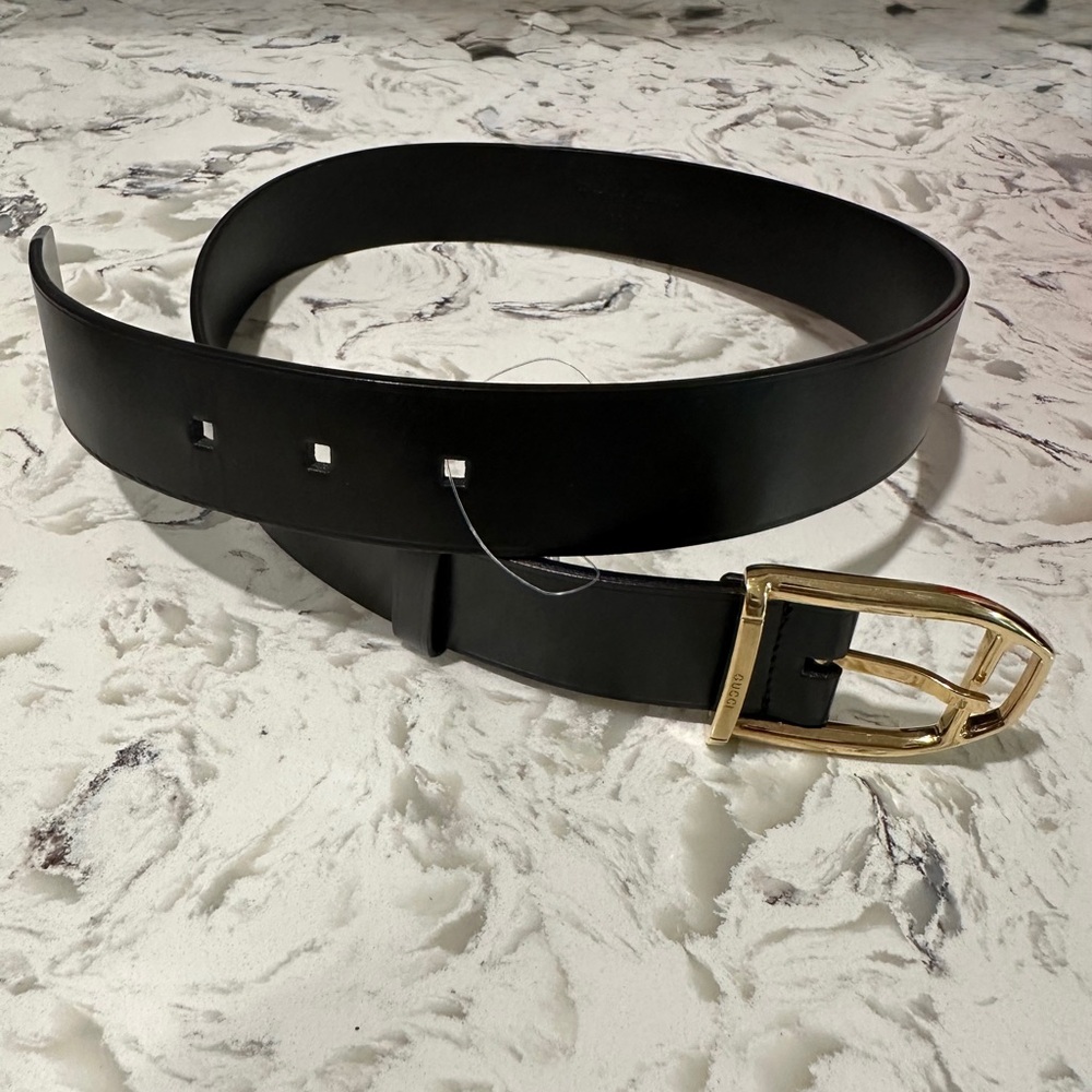 Gucci Black Leather Belt with Gold Buckle